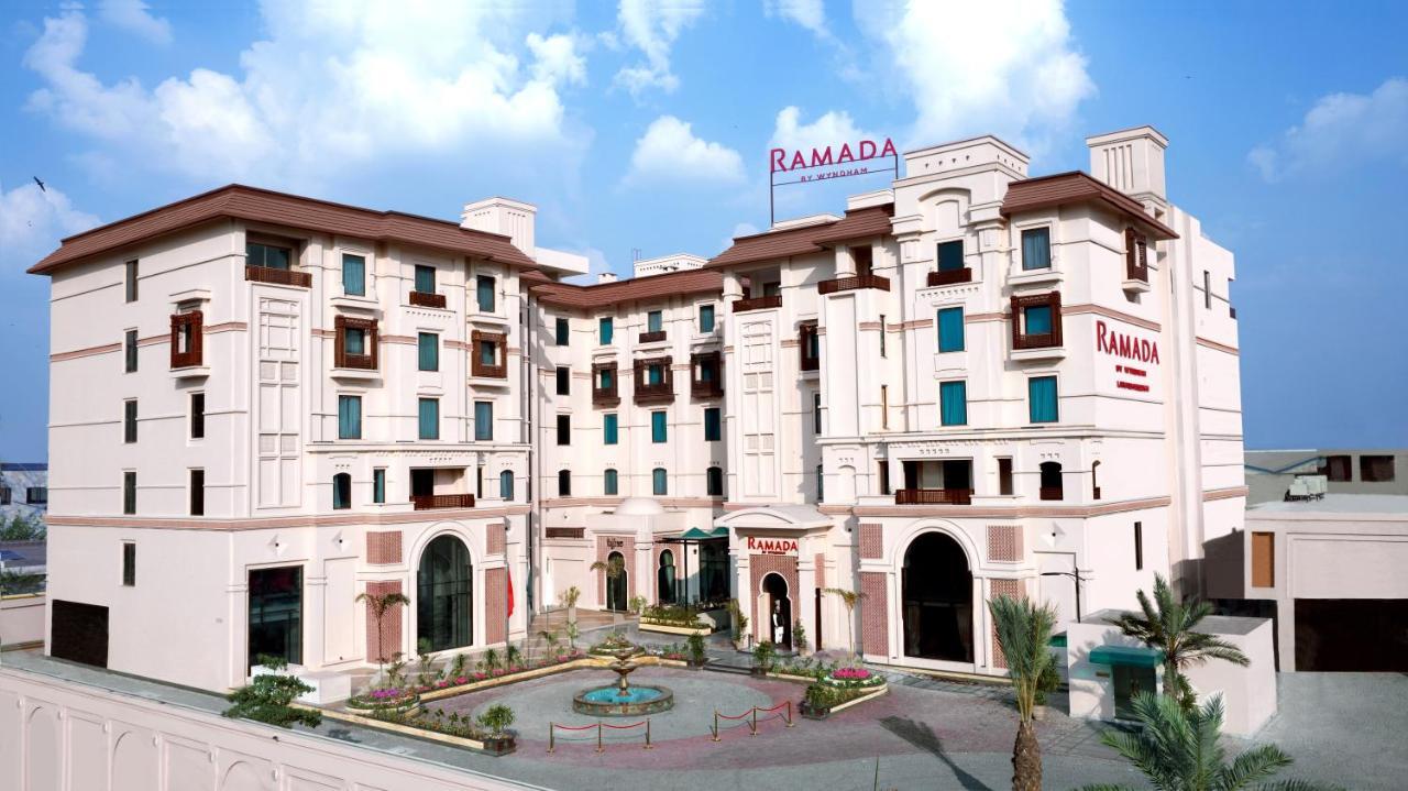 Ramada By Wyndham Lahore Gulberg II Hotel Exterior photo